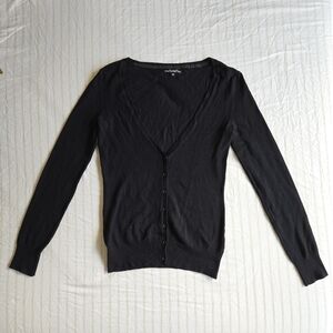 Womens M Medium Basic Black Solid Cardigan Long sleeve V neck halfway button